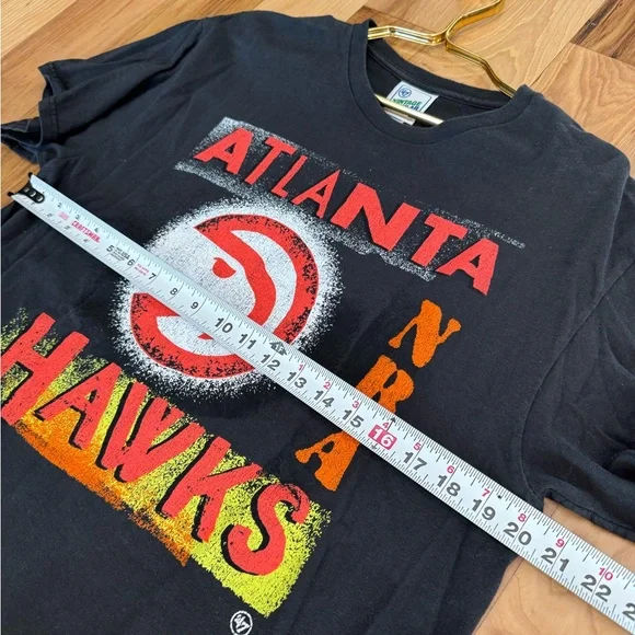 Atlanta Hawks NBA x ‘47 Vintage Tubular Gently Used Black Graphic Tee T9 - Picture 7 of 7